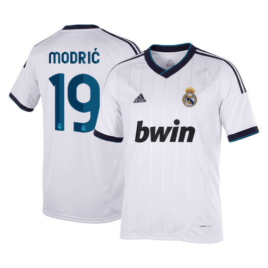 Retro Soccer Jersey MODRIĆ #19 Real Madrid Home 2012/13