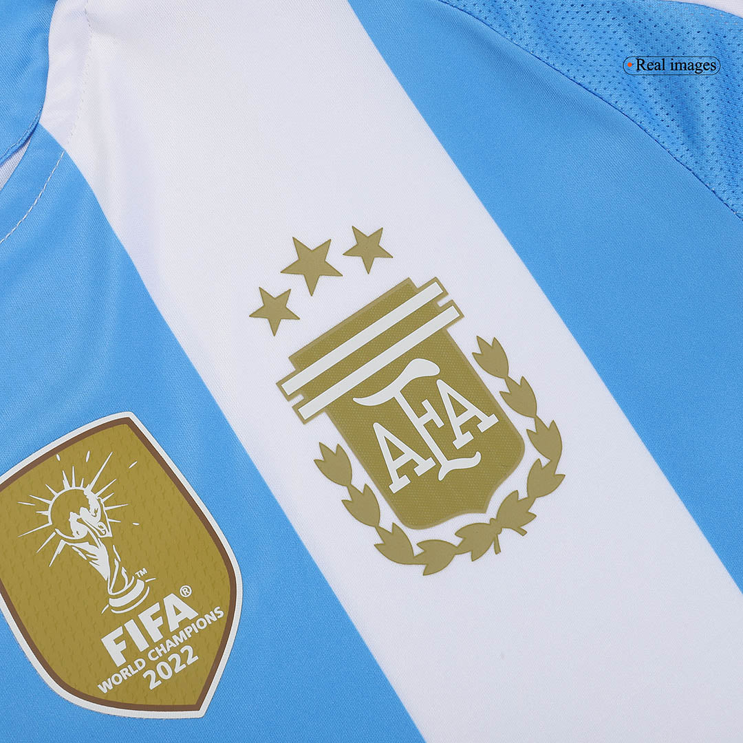 Authentic L.Martínez #22 Argentina Home Soccer Jersey 2024